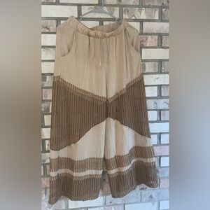 NEW POL PANTS Tan and Brown Wide-Leg SMALL